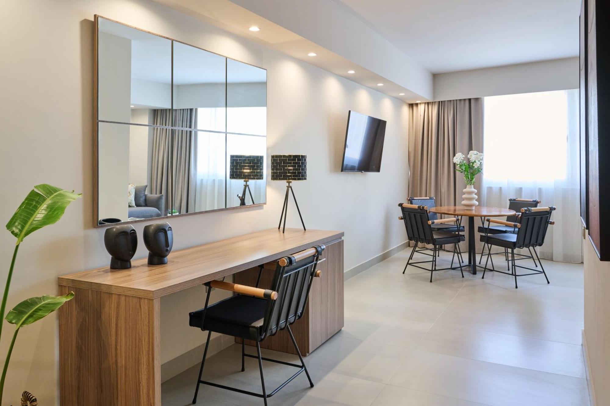 Acropolis Muses - Downtown Luxury Apartments Αθήνα Εξωτερικό φωτογραφία
