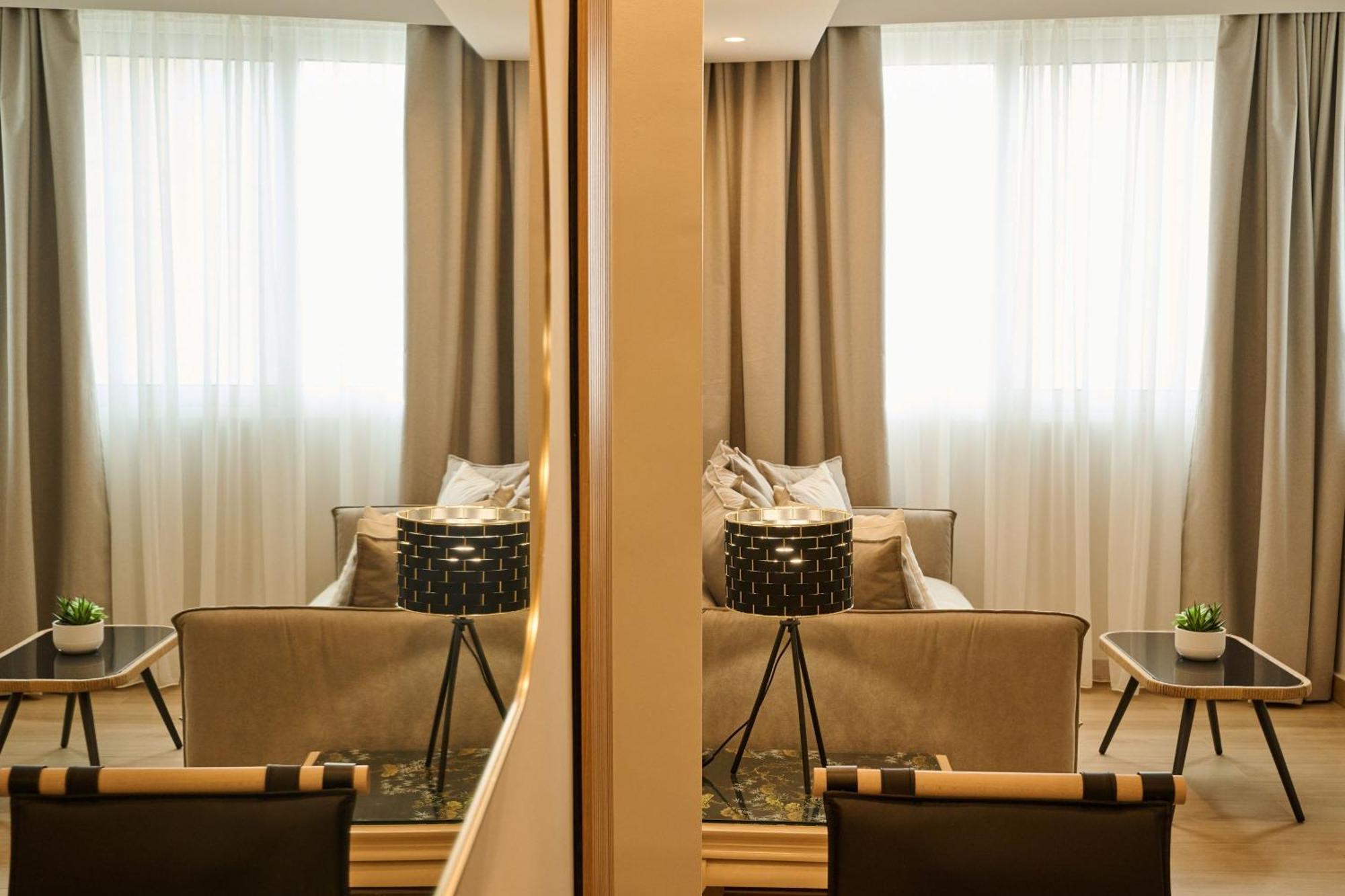 Acropolis Muses - Downtown Luxury Apartments Αθήνα Εξωτερικό φωτογραφία